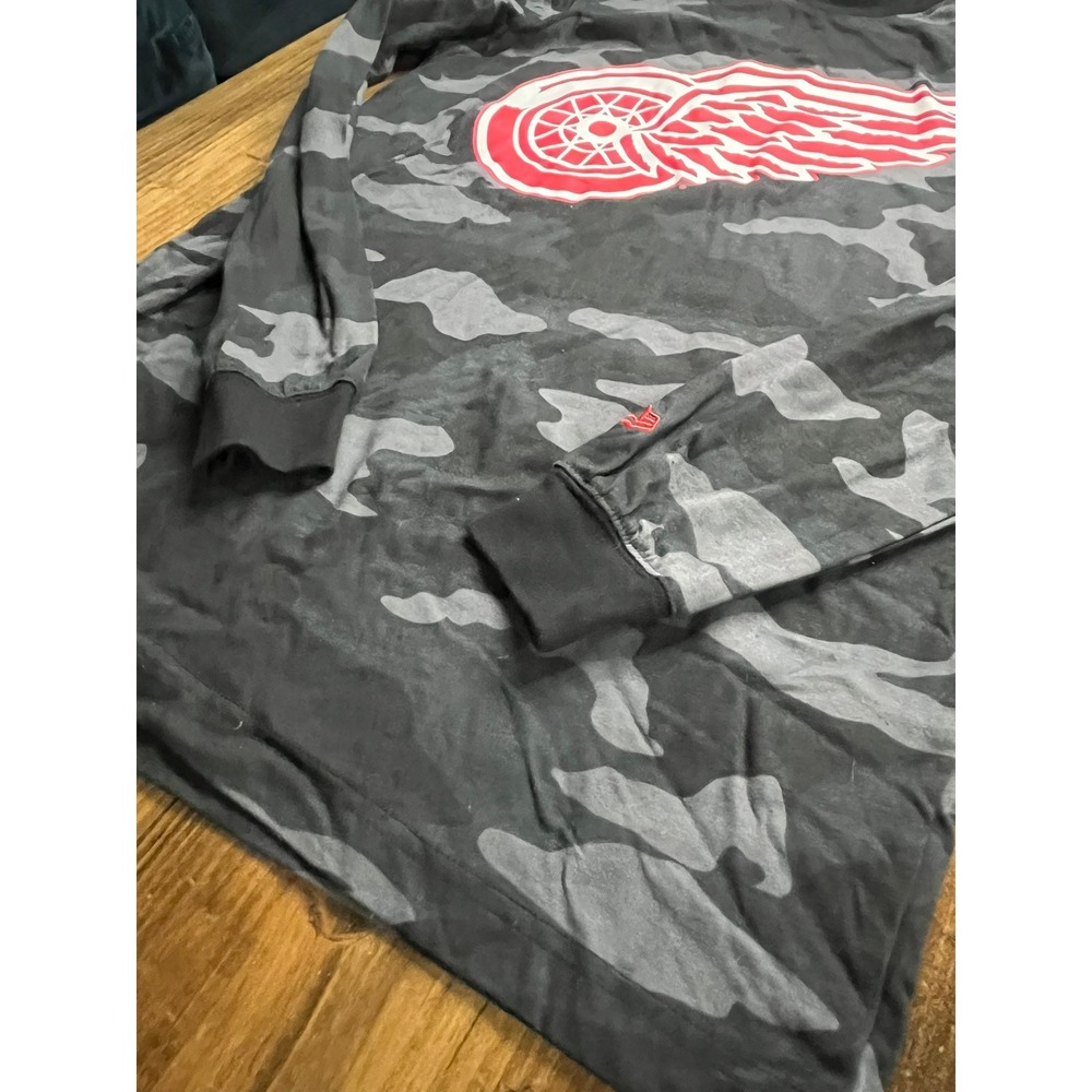 New Era Detroit Red Wings Mens Camo Long Sleeve T-Shirt‎ Size M NE94087M - Picture 6 of 8